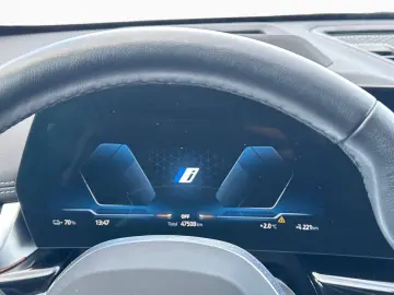 BMW iX1 xDrive 30 xLine