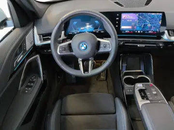 BMW iX1 eDrive20 M Sport Panoramic