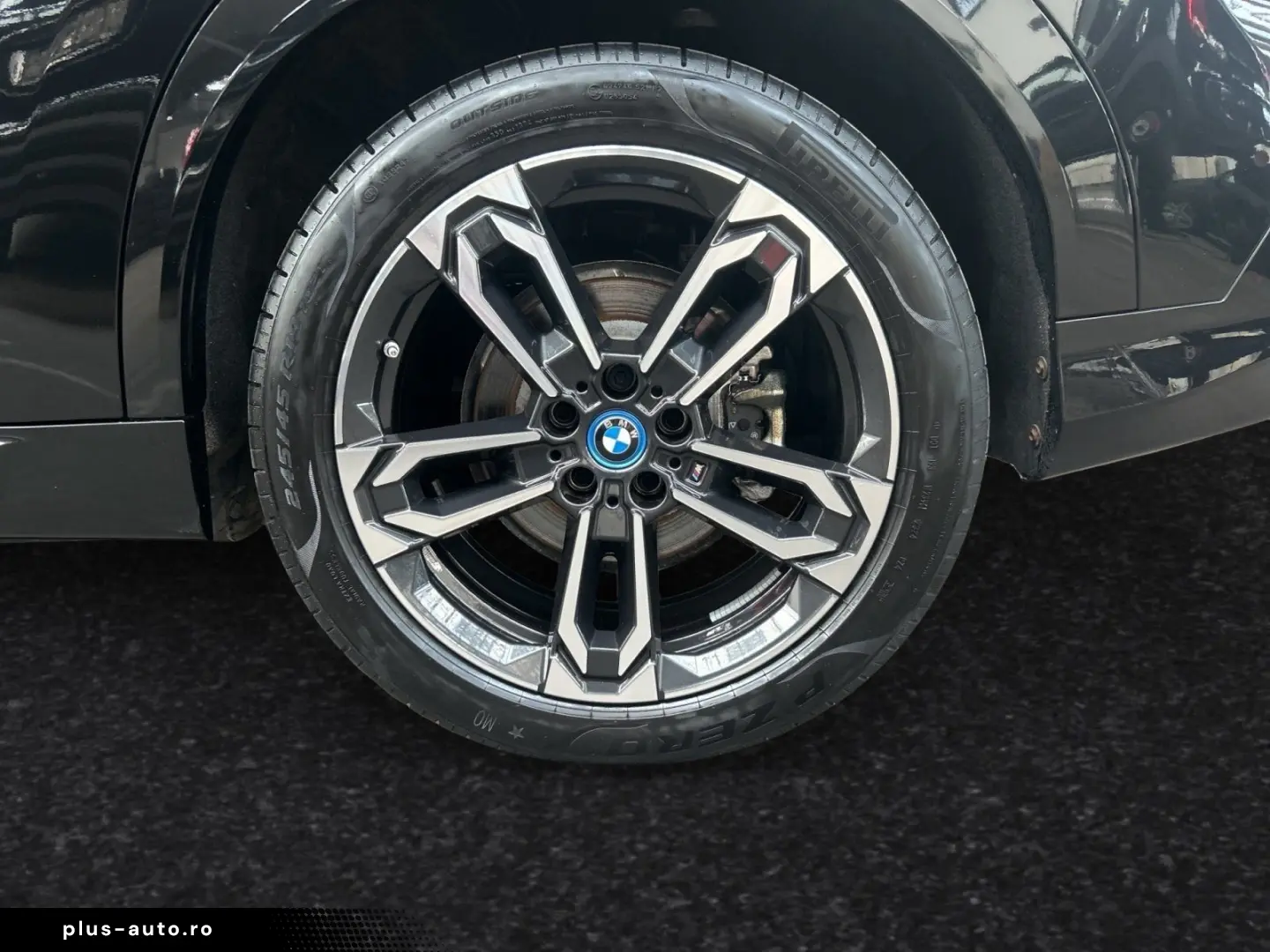 BMW iX2 eDrive20 M Sport