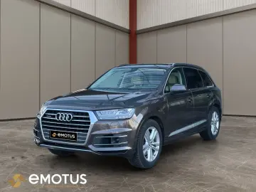 AUDI Q7 3.0 TDI quattro 7SITZS ACC BOSE KAM SOFT