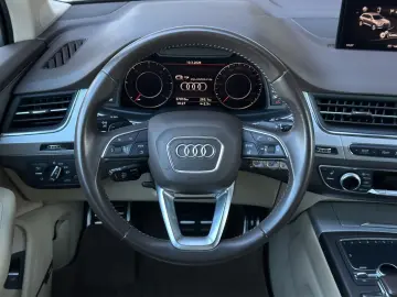 AUDI Q7 3.0 TDI quattro 7SITZS ACC BOSE KAM SOFT