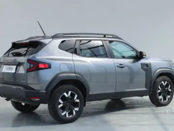 DACIA DUSTER 1.2 TCe MHEV 130CP Extreme 4X4