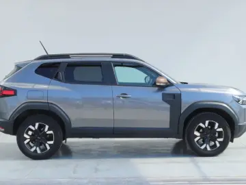 DACIA DUSTER 1.2 TCe MHEV 130CP Extreme 4X4