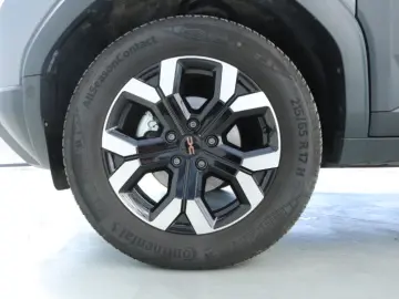 DACIA DUSTER 1.2 TCe MHEV 130CP Extreme 4X4