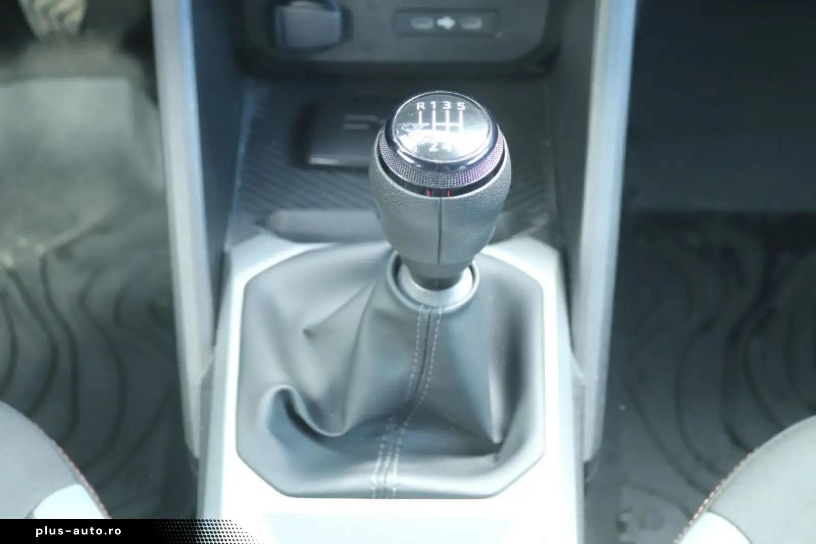 DACIA DUSTER 1.2 TCe MHEV 130CP Extreme 4X4