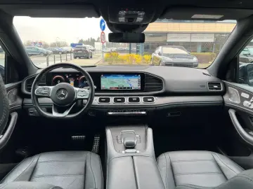 MERCEDES BENZ GLS400 D 4MATIC