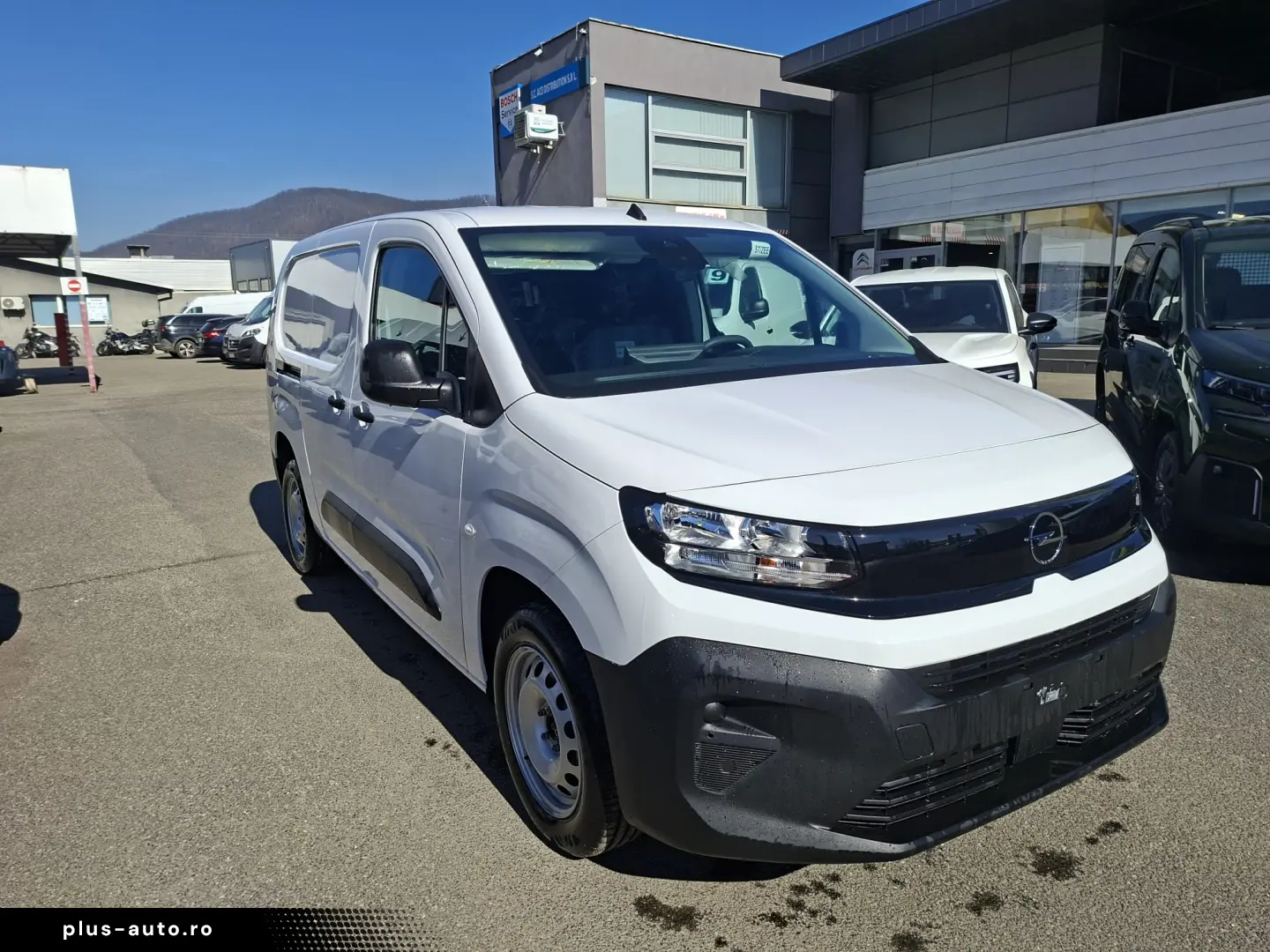 Opel Combo VAN L2  SUB 2500kg - Capacitate 2 europaleti