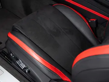 BENTLEY Continental GT Speed V8 Hybrid MJ2025