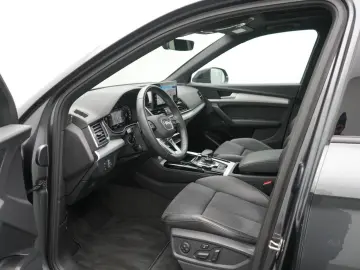 AUDI Q5 quattro S line NAVI VIRT SHZ CARPLAY LED AHK