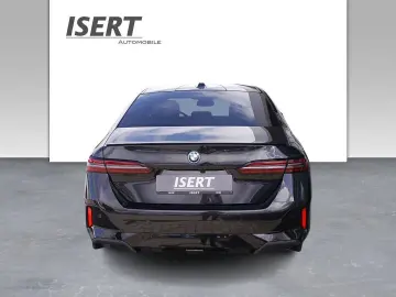 BMW 550e xDrive Lim. M Sport Pro A.  PERFORMANCE B&W