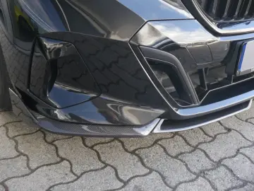 BMW 550e xDrive Lim. M Sport Pro A.  PERFORMANCE B&W