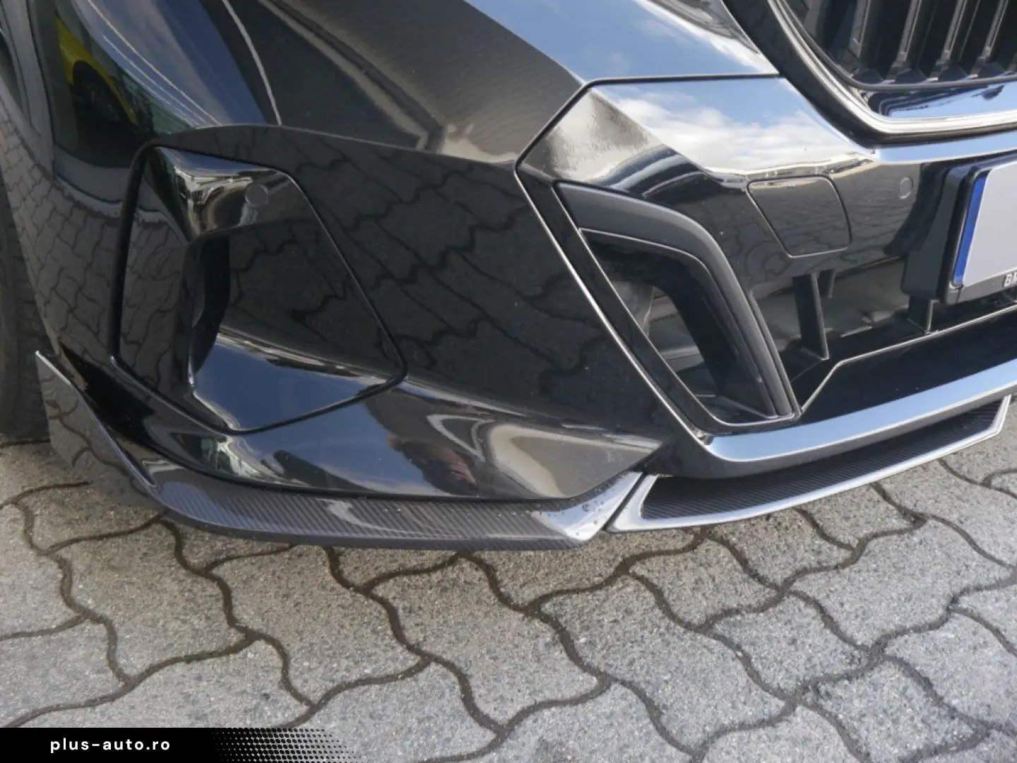 BMW 550e xDrive Lim. M Sport Pro A.  PERFORMANCE B&W