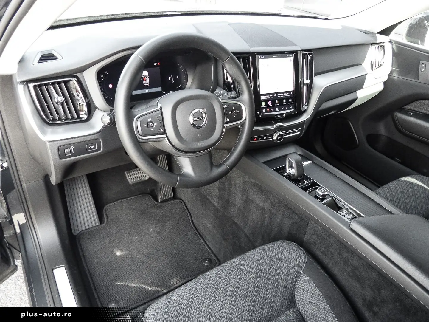 VOLVO XC60 Momentum Pro 2WD AHK Digitales Cockpit Soun