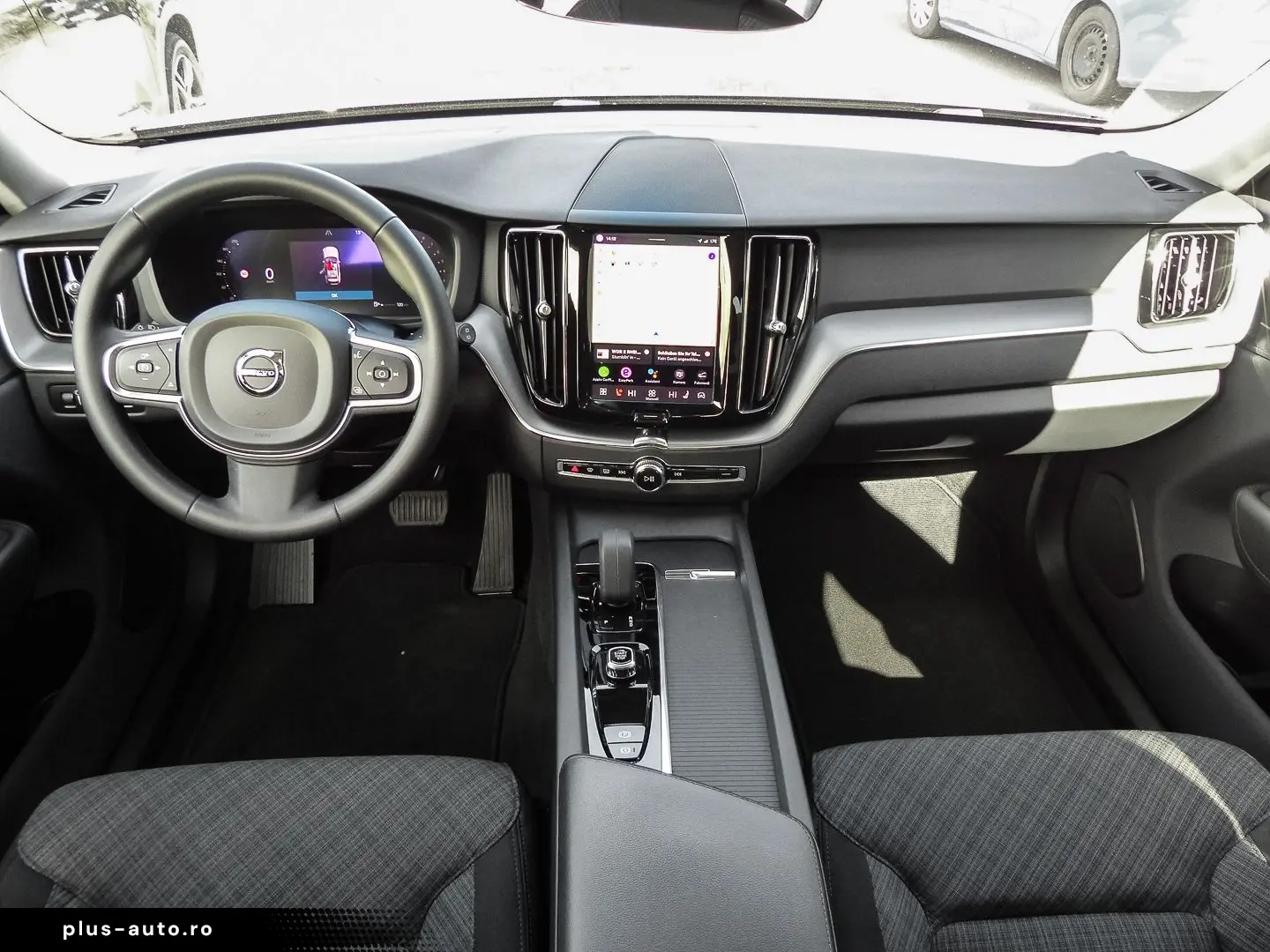 VOLVO XC60 Momentum Pro 2WD AHK Digitales Cockpit Soun
