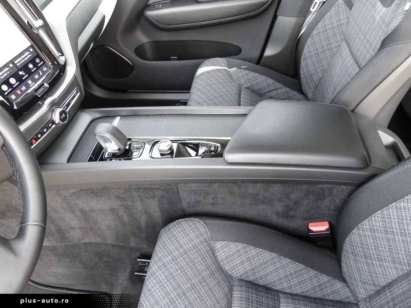 VOLVO XC60 Momentum Pro 2WD AHK Digitales Cockpit Soun