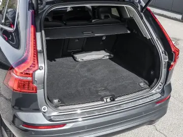 VOLVO XC60 Momentum Pro 2WD AHK Digitales Cockpit Soun