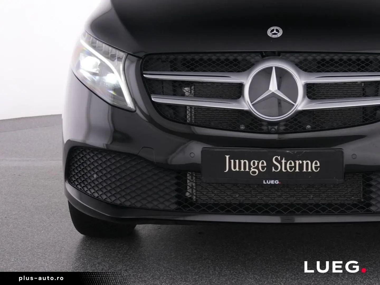 MERCEDES-BENZ V 300 d 4M Pano Burm LED-ILS AHK Sthzg&hellip;