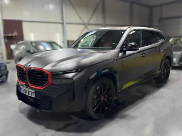 BMW XM 4.4 Label