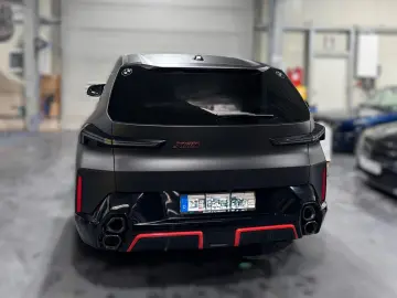 BMW XM 4.4 Label