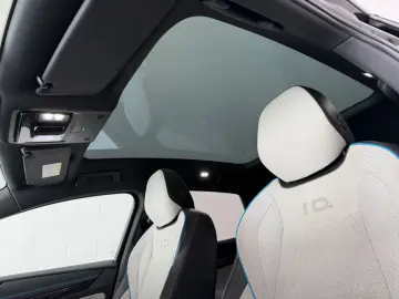 VW ID.7 Pro MATRIX LED ACC PANO DCC 3ZONEN HEAD UP