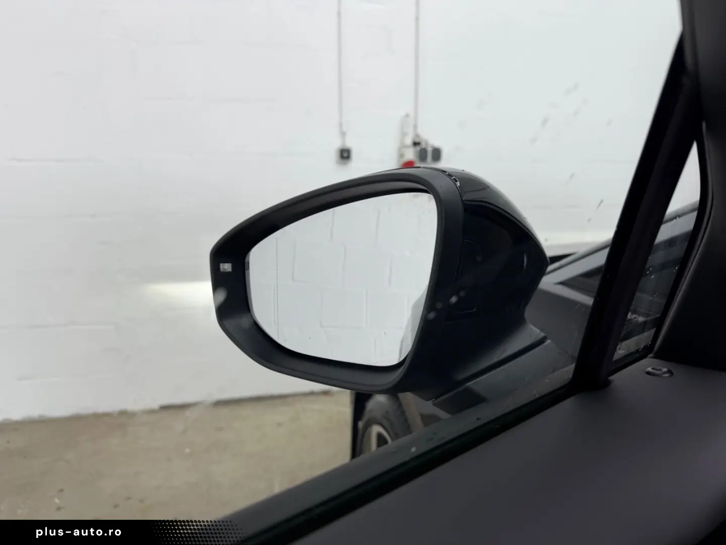 VW ID.7 Pro MATRIX LED ACC PANO DCC 3ZONEN HEAD UP