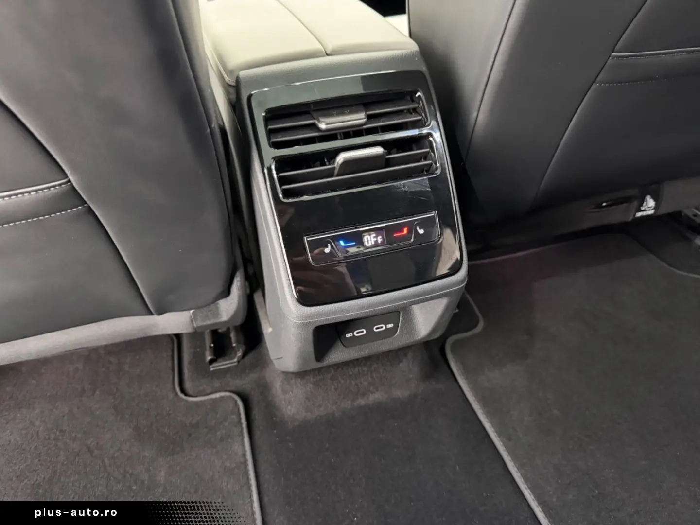 VW ID.7 Pro MATRIX LED ACC PANO DCC 3ZONEN HEAD UP