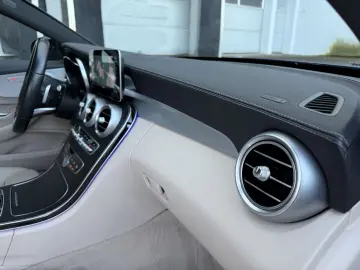 MERCEDES-BENZ C 220 D Coupe AMG 4-M Night Multibeam …