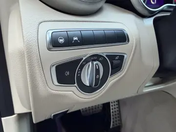 MERCEDES-BENZ C 220 D Coupe AMG 4-M Night Multibeam …