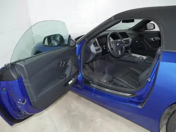 BMW Z4 sDrive20i M Paket Leder RFK HiFi 6-Gang