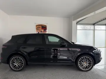 Porsche Cayenne Panorama- 21 Zoll - BOSE-