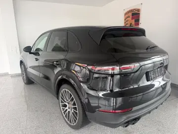 Porsche Cayenne Panorama- 21 Zoll - BOSE-