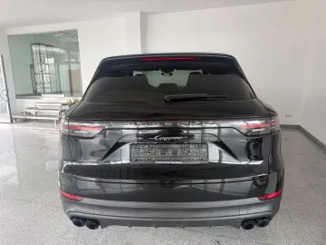 Porsche Cayenne Panorama- 21 Zoll - BOSE-