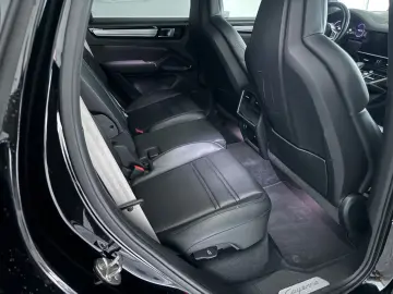 Porsche Cayenne Panorama- 21 Zoll - BOSE-