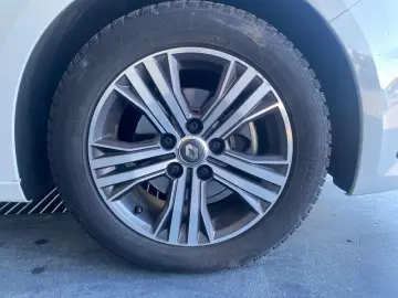 RENAULT MEGANE 1.3 TCe 140CP techno EDC