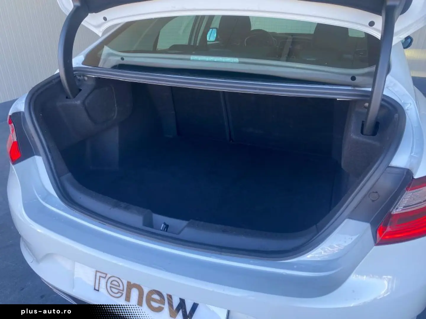 RENAULT MEGANE 1.3 TCe 140CP techno EDC