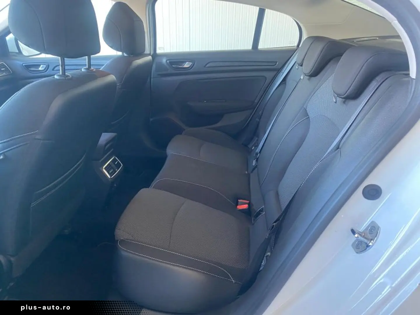 RENAULT MEGANE 1.3 TCe 140CP techno EDC