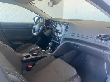 RENAULT MEGANE 1.3 TCe 140CP techno EDC