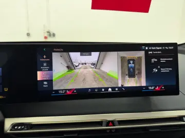 BMW iX 40 xDrive Sport LASER SOFT CLOSE SUITE ACC