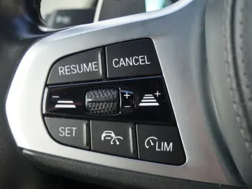 BMW X6 xDrive 40 i M Sport Laser Nightv Standh Pano