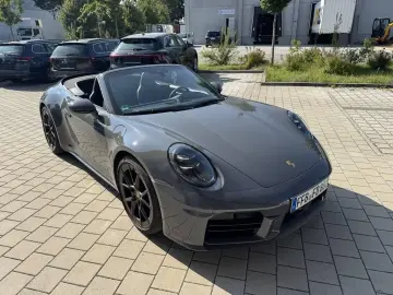 PORSCHE 992 Cabriolet  EXCLUSIVE MANUFAKTUR  FACELIFT