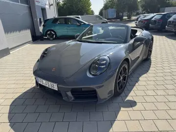 PORSCHE 992 Cabriolet  EXCLUSIVE MANUFAKTUR  FACELIFT