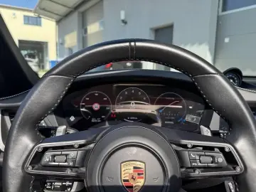 PORSCHE 992 Cabriolet  EXCLUSIVE MANUFAKTUR  FACELIFT