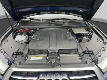 AUDI Q7 50 TDI quattro Tiptronic S line LED Luftfeder