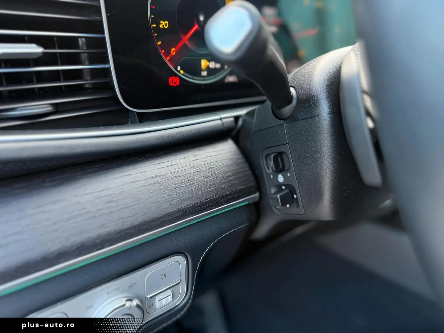 MERCEDES-BENZ GLE 350d 4M Cp AMG PANO MASSAG LUFT SOFTCLO 22