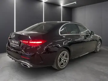 MERCEDES-BENZ C 300 e AMG Digital Light Distronic So…