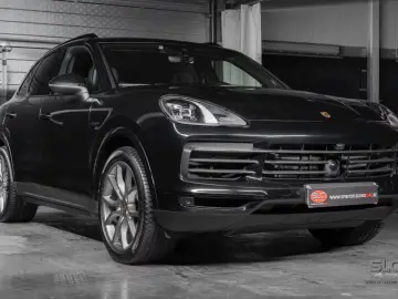 Porsche Cayenne E-Hybrid Platinum Edition 21