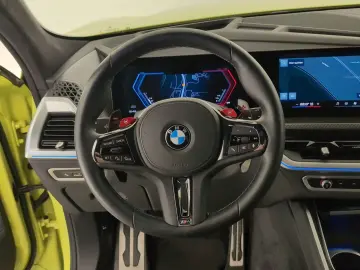 BMW XM Navi PaAS KomfZg DAB AHK 360  Navi PaAS KomfZ