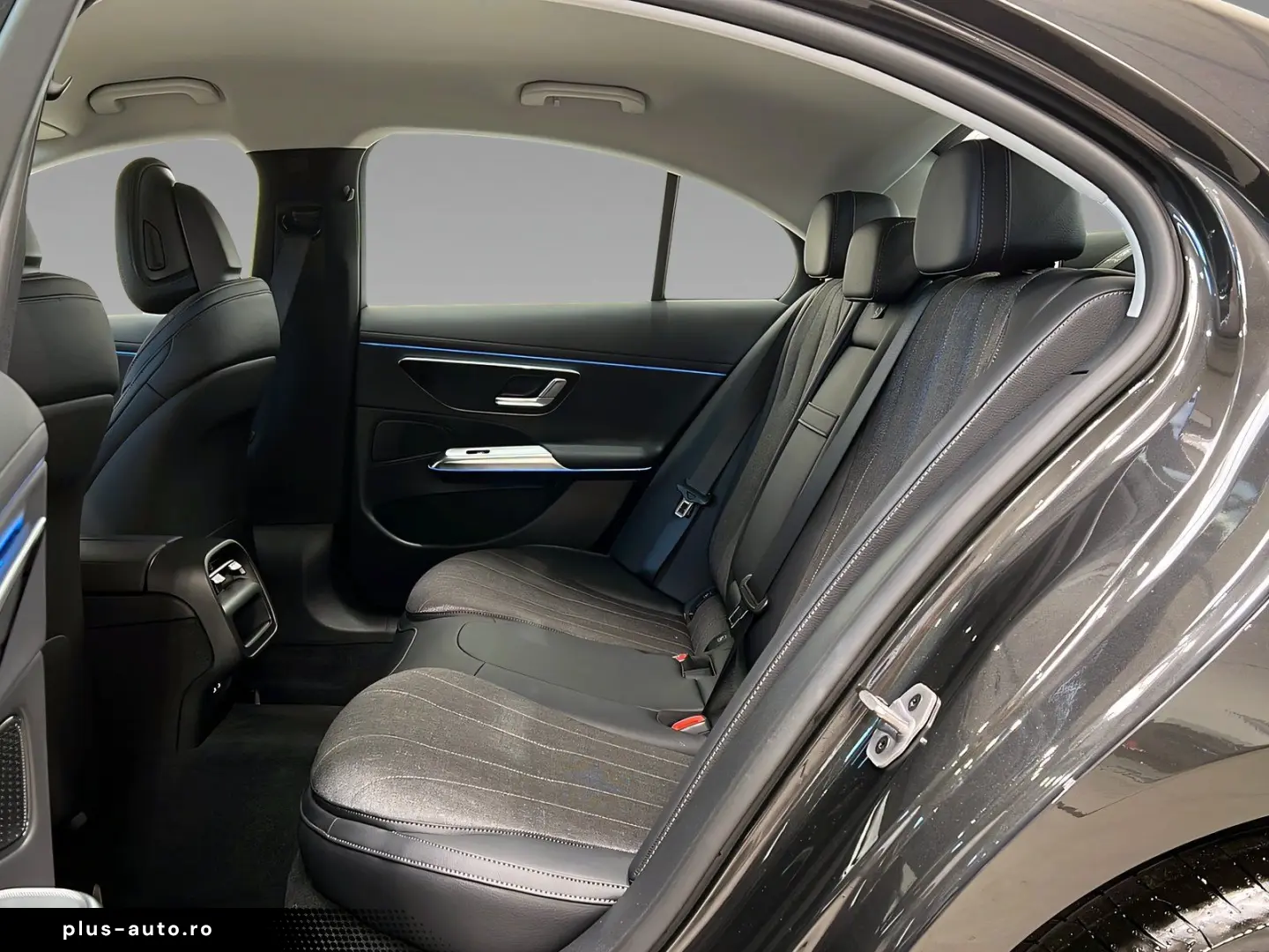 MERCEDES-BENZ E 200 AVANTGARDE DIGITAL Memory Ambi TotW 360