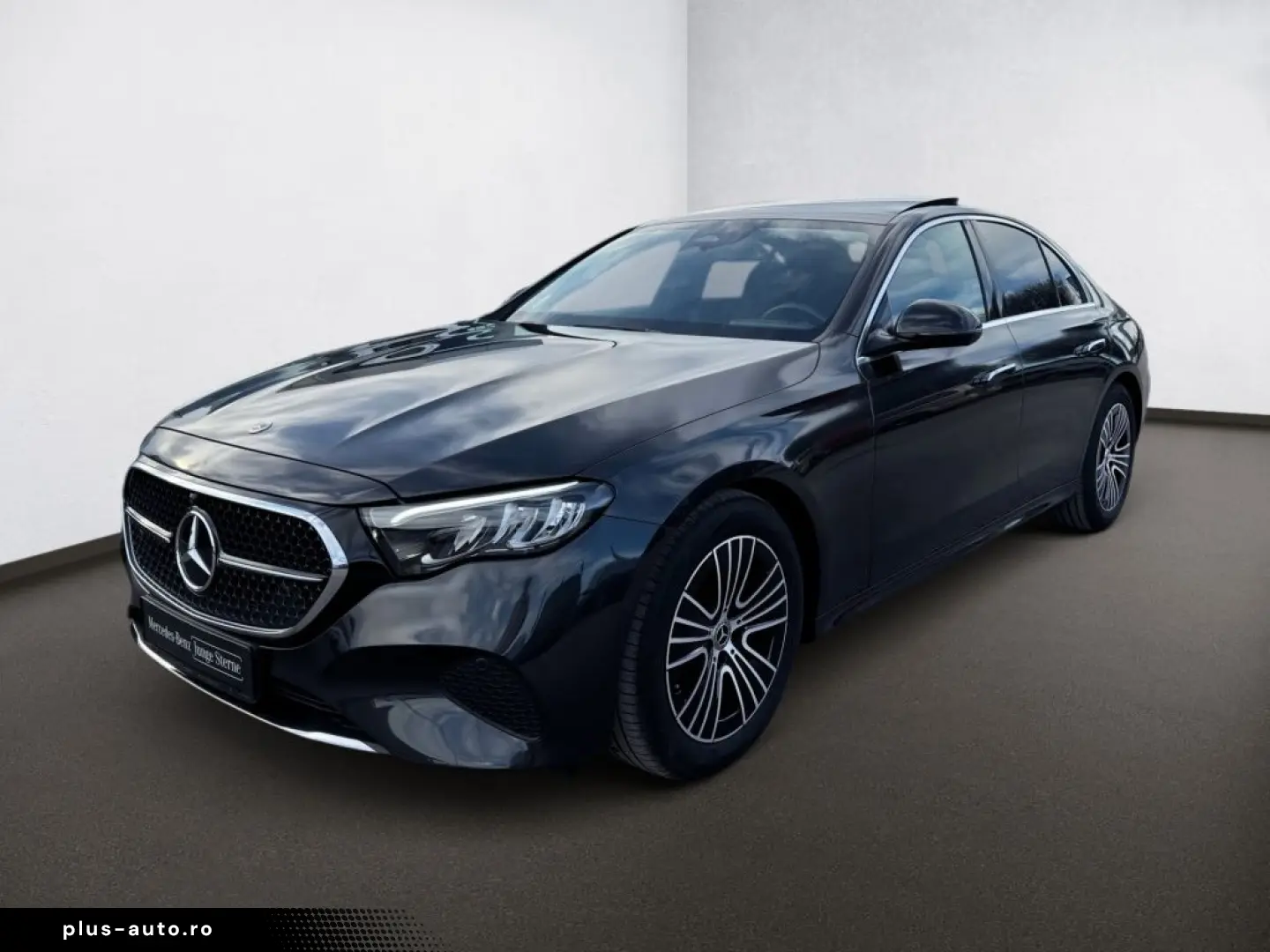 MERCEDES-BENZ E 220 d Avantgarde Pano Standhzg DISTR&hellip;