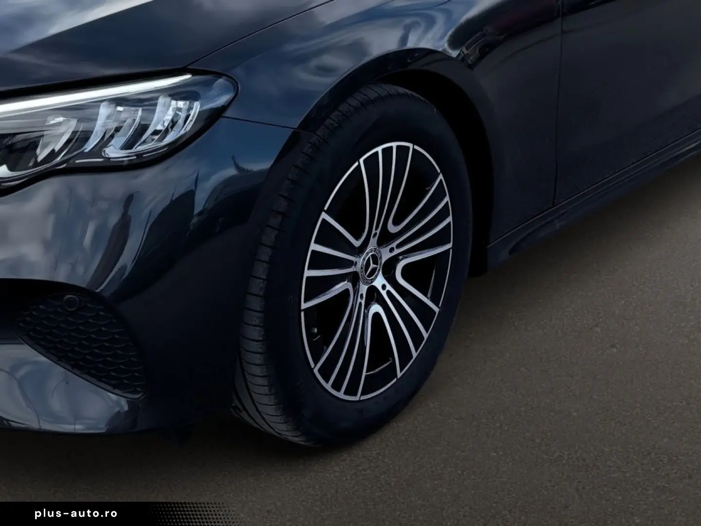 MERCEDES-BENZ E 220 d Avantgarde Pano Standhzg DISTR&hellip;